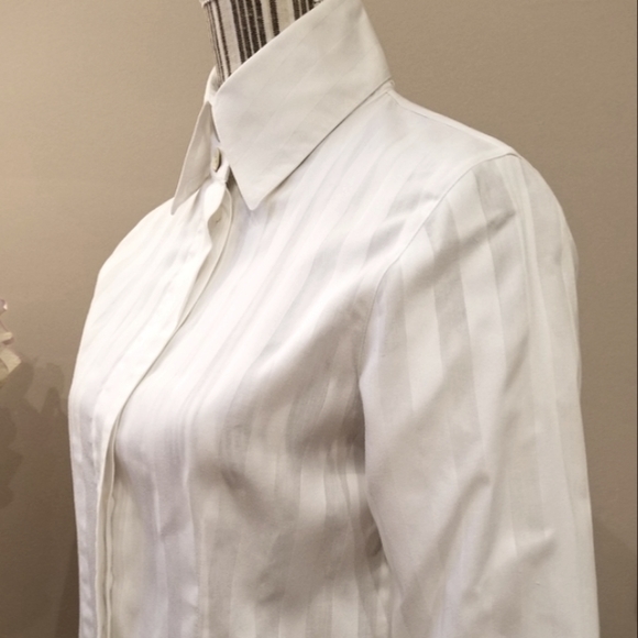 Anne Fontaine Classic White Alternating White Stripe Hidden Button Down Shirt - Picture 4 of 14
